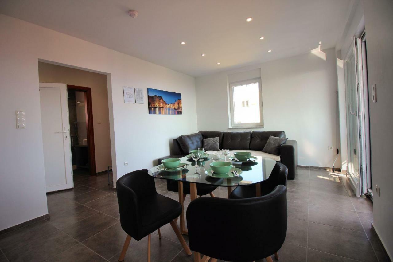 Apartament Buba **** *