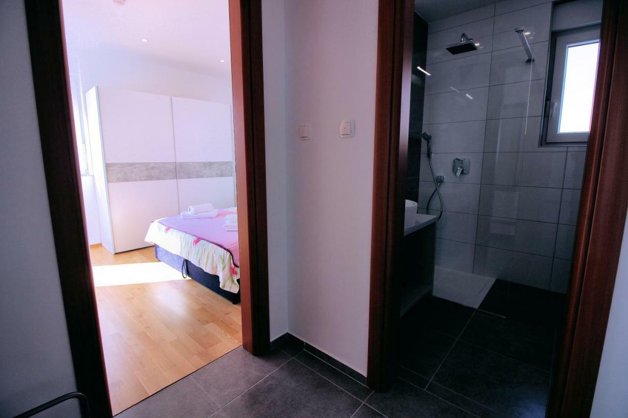 Buba **** Apartament *